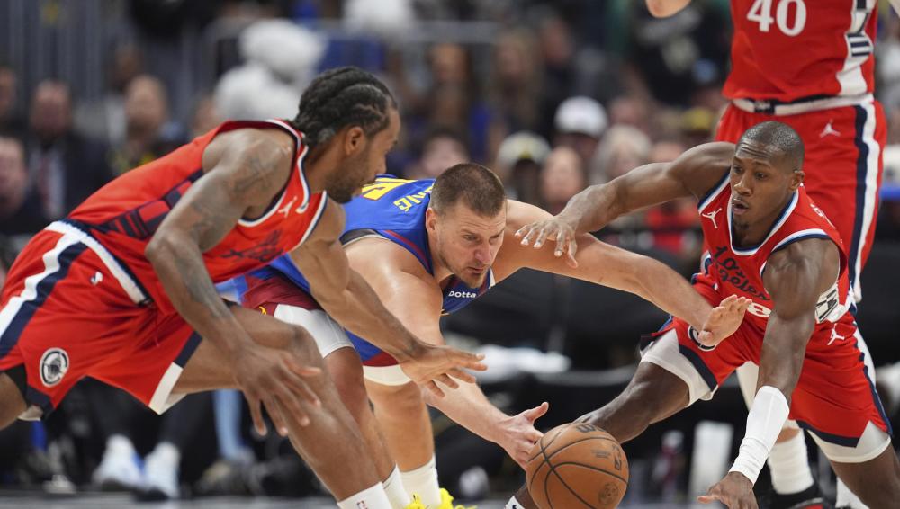 国足的训练 国足的训练